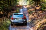 Volvo V90 D5 Cross Country 2017 года (UK)